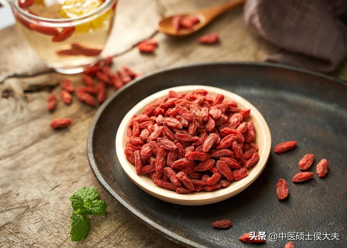 腰痛肾气亏虚好调理吗,腰痛肝肾亏虚病因病机