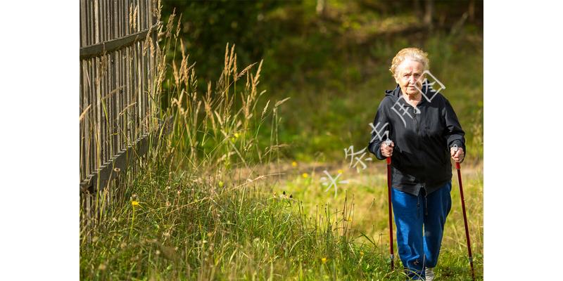 我有老公可是我爱上别人了怎么办,有蓝颜知己的女人对老公还有爱吗