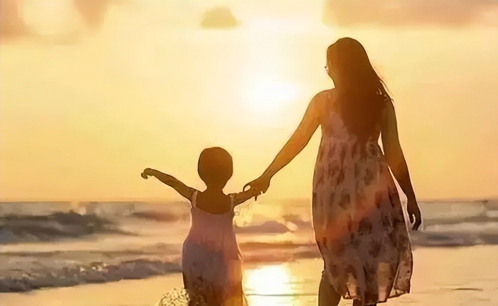 单亲妈妈深夜发来视频，竟邀我到她家修水管，不料却惹祸上身