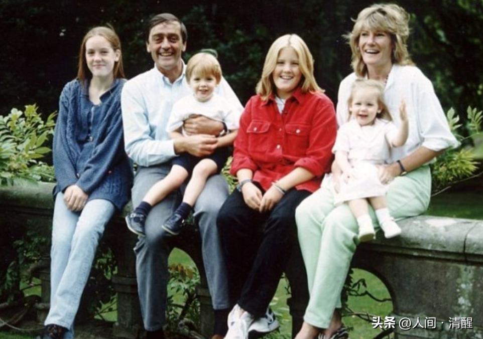 英国格罗夫纳伊顿庄园,英国格罗夫纳公爵