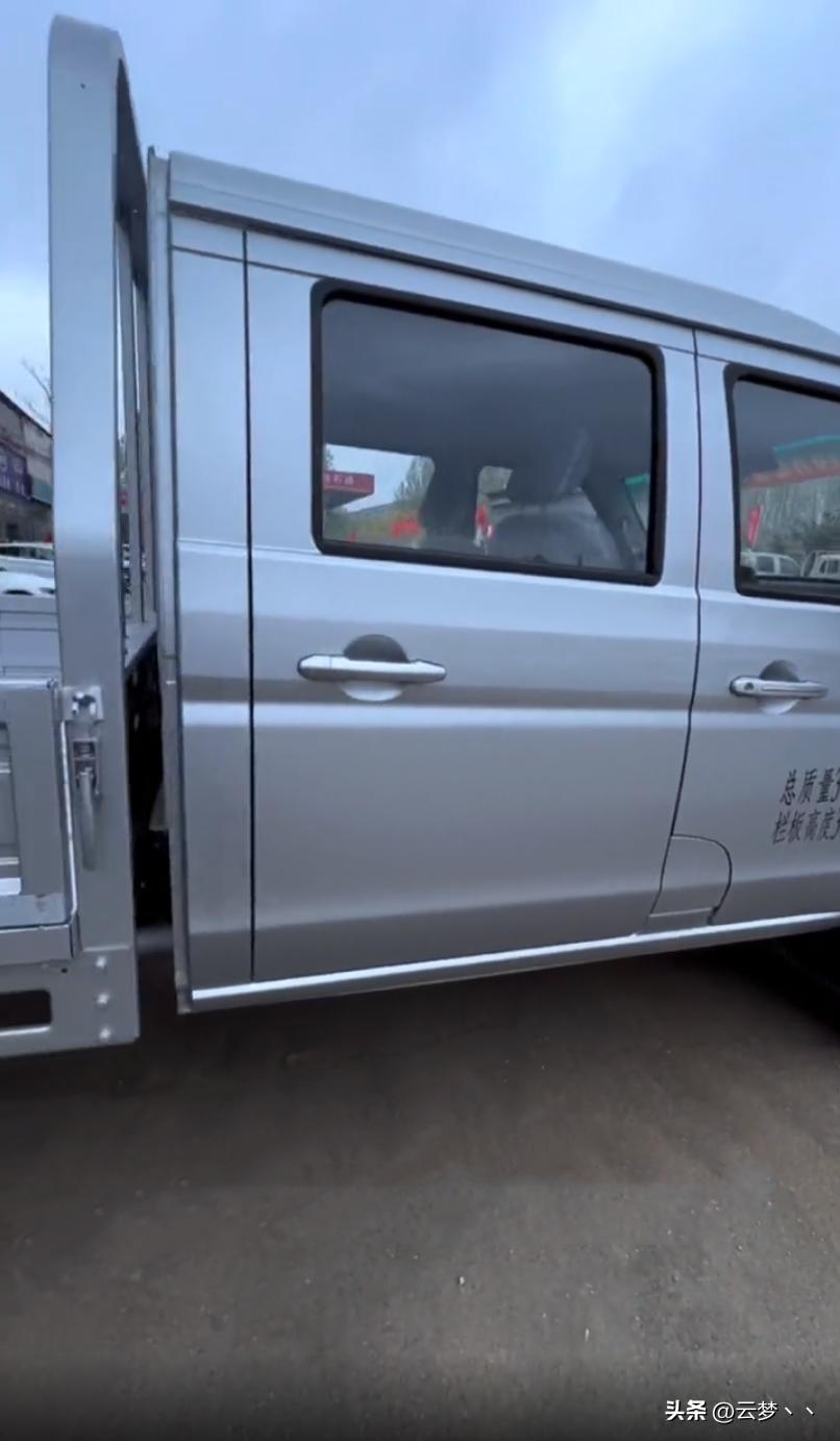 金杯金卡s6单排3米4,金杯金卡s6这款车落地多少钱