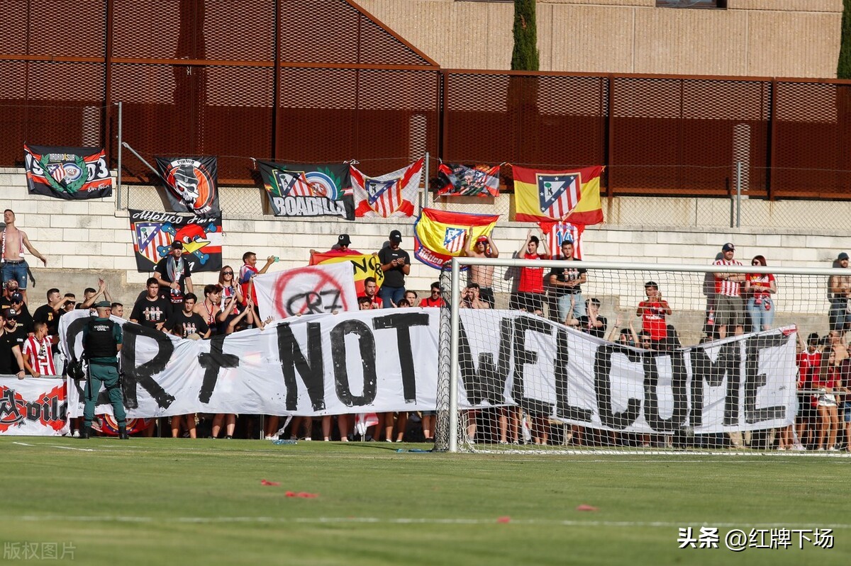 国王杯c罗绝杀被罚下,c罗欧洲杯被换下时全场起立鼓掌