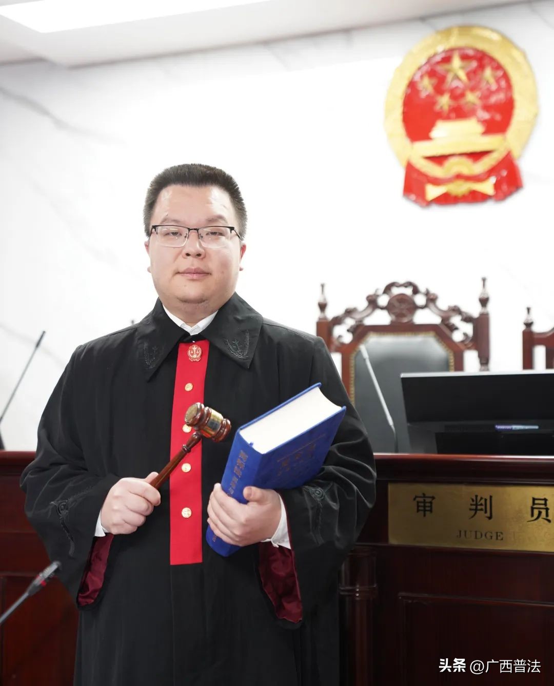 华为手表不是旗舰店的是正品吗,在网上买的假华为手表买一赔三吗