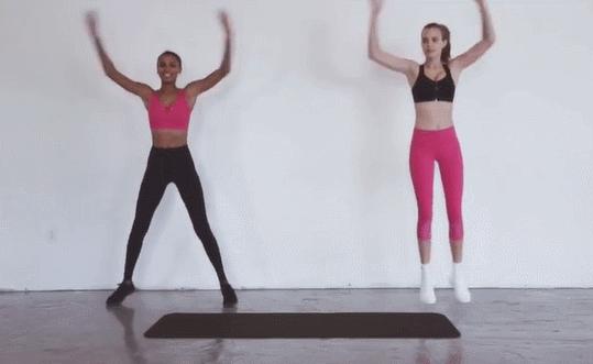 居家健身锻炼的六个健身动作,健身越早越好吗