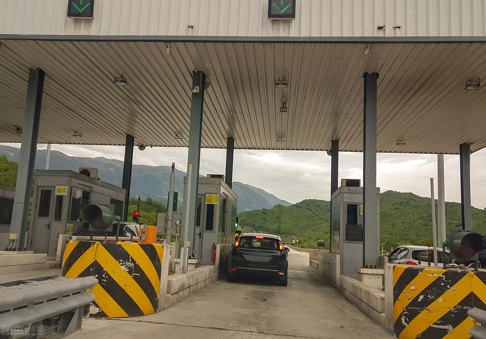 货拉拉女生跳车事件后续,货拉拉女生跳车事件结果