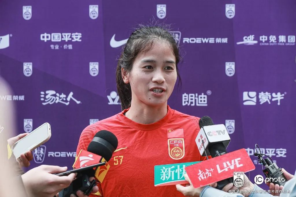 喜报！这名湛江籍国脚荣膺2022“南派足球小姐”称号