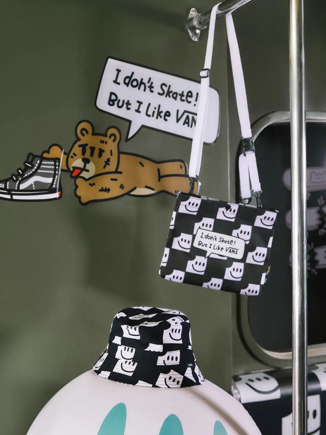 vansoffthewall照片,vansoffthewall品牌