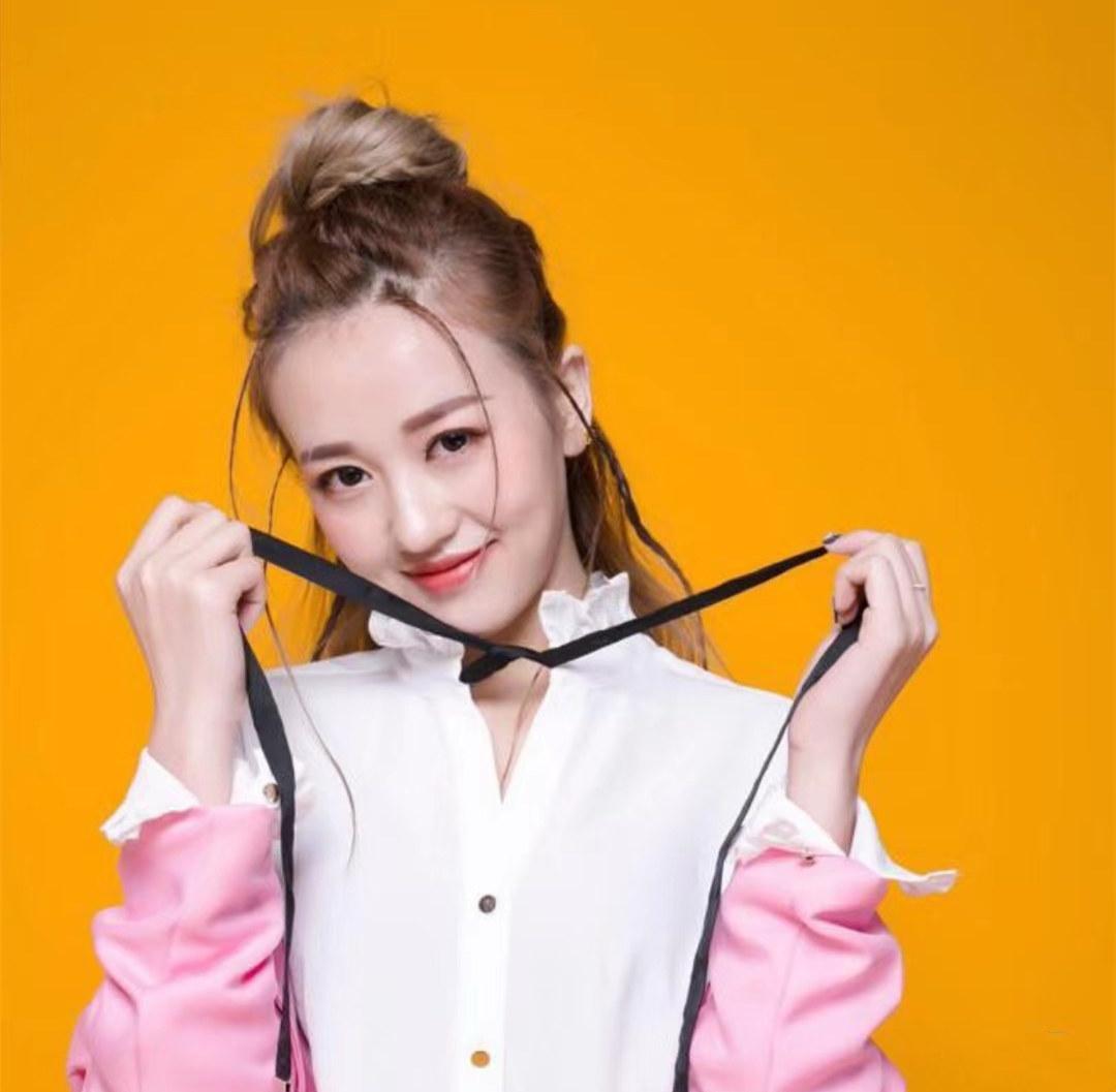 陌陌神兔舞蹈视频,百变神兔抖音直播