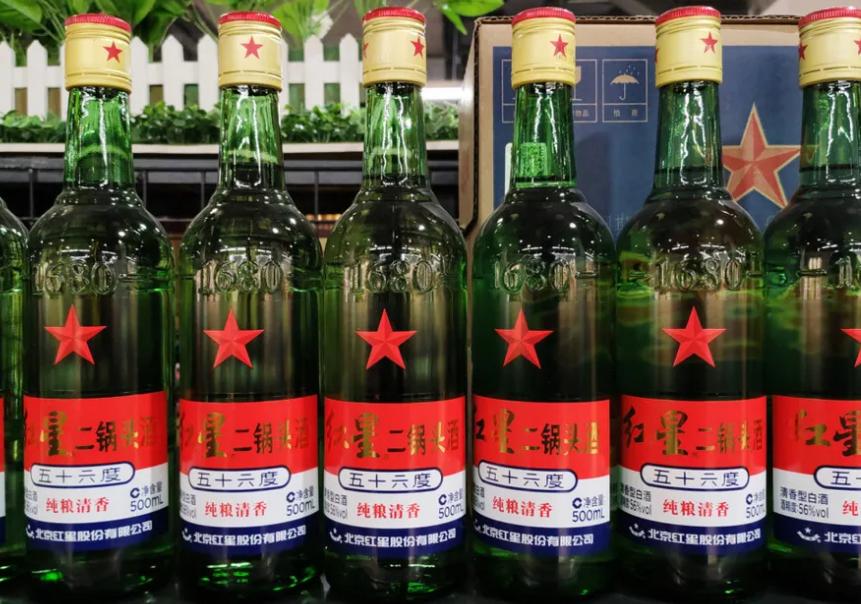 红星二锅头蓝瓶和绿瓶的怎么选,红星二锅头蓝瓶53有一股味道