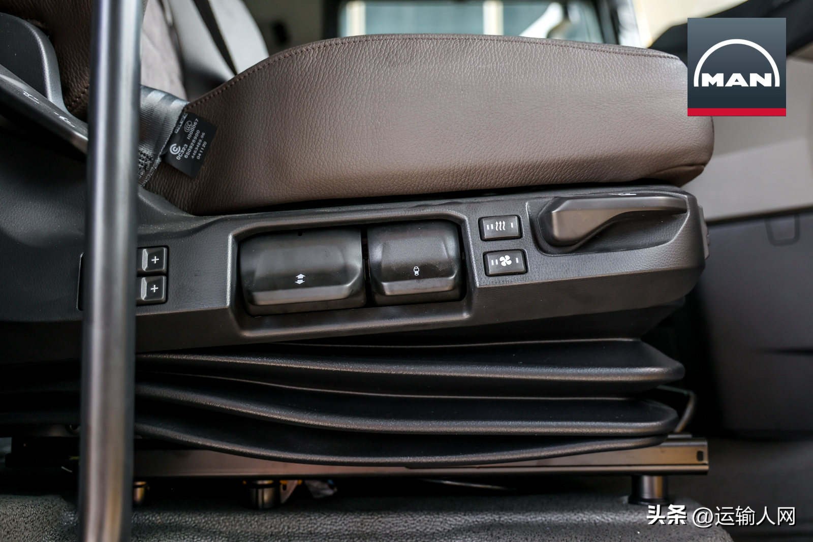 德国曼恩tgx牵引车最新视频,曼恩tgx披上历史故事主题涂装