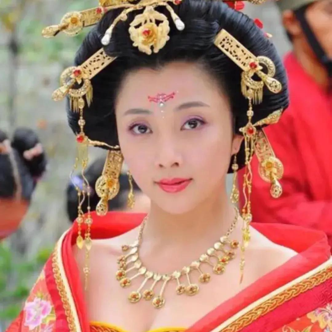 古装戏周迅和赵丽颖演的,曹颖刘亦菲周迅杨幂赵丽颖