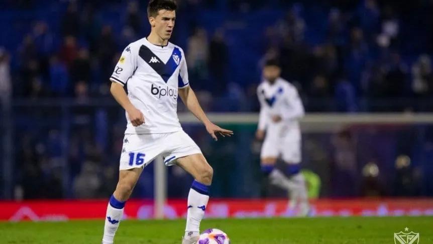 佩罗内加盟曼城,曼城小将佩罗内