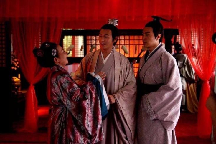 古代逛*楼青**到底是啥体验？有钱只是基础，规矩和步骤多到怀疑人生