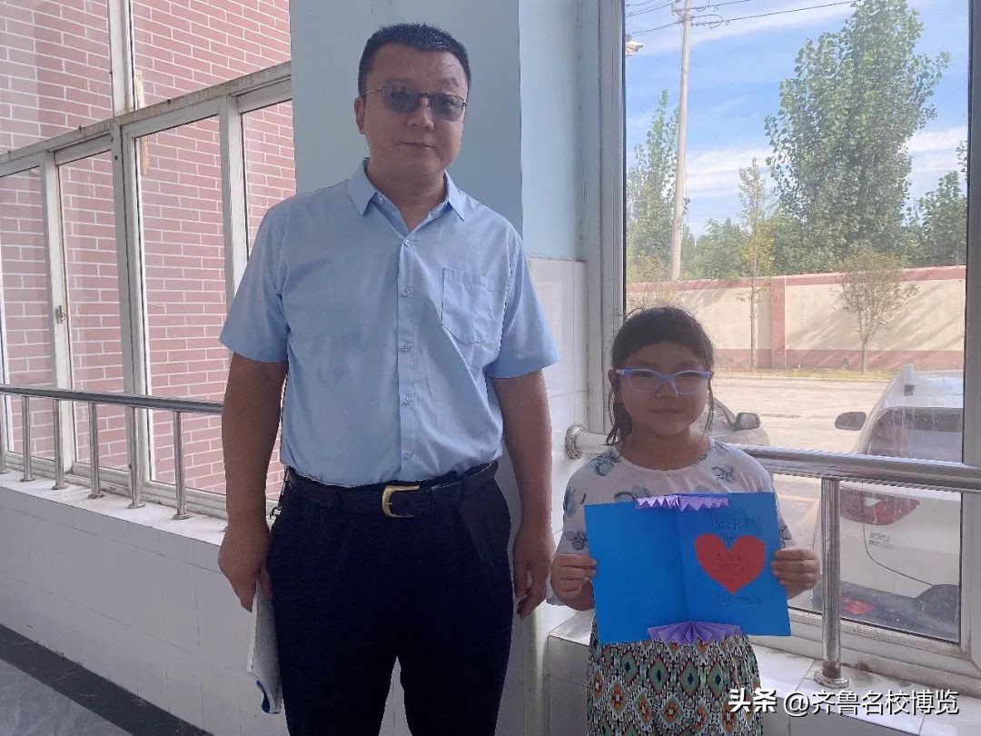 大路小学举行庆祝教师节系列活动,心怀皓月致敬师恩教师节活动