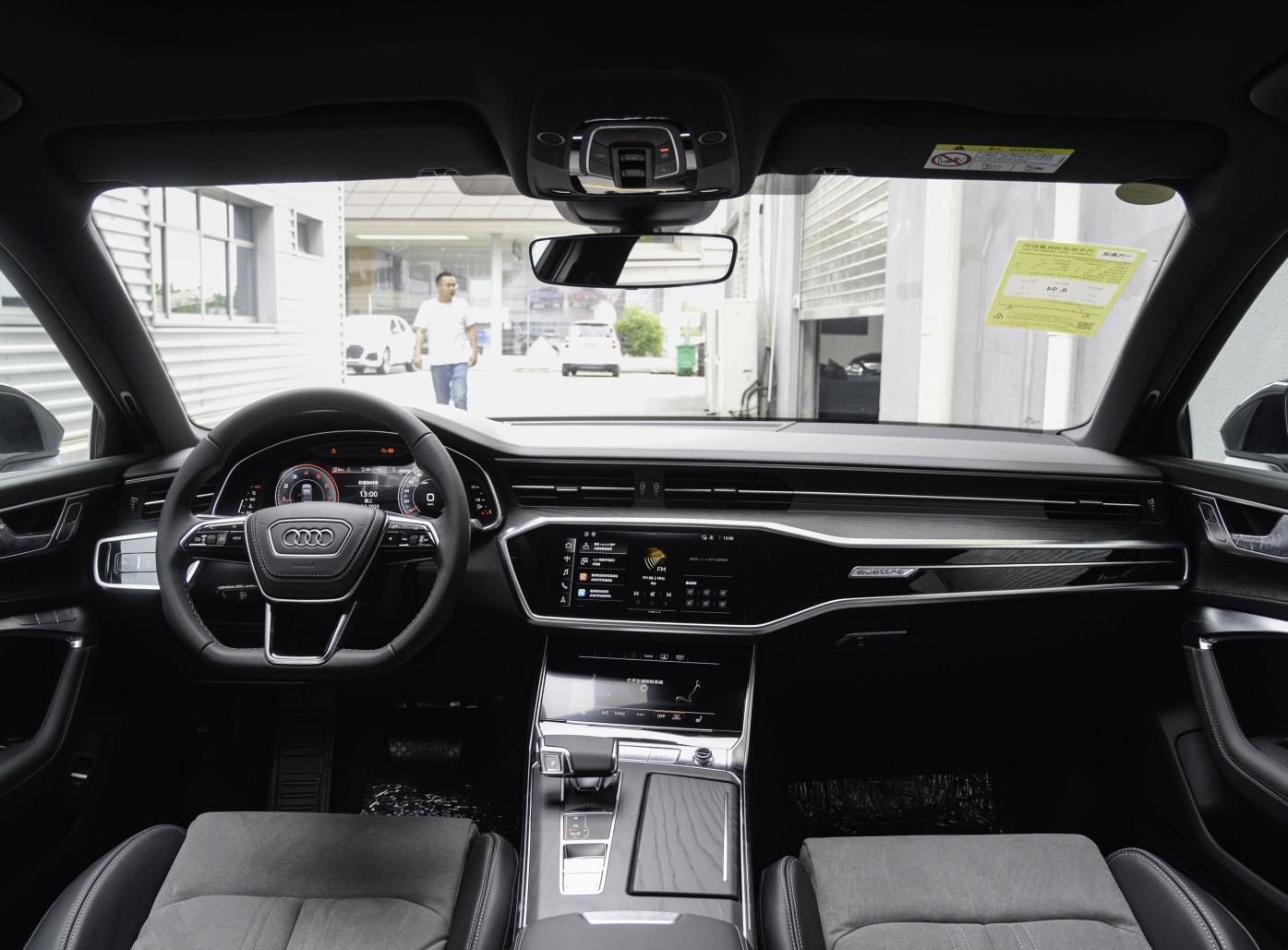 2022奥迪a6l45quattro臻选动感型,奥迪a6l45quattro尊享致雅型