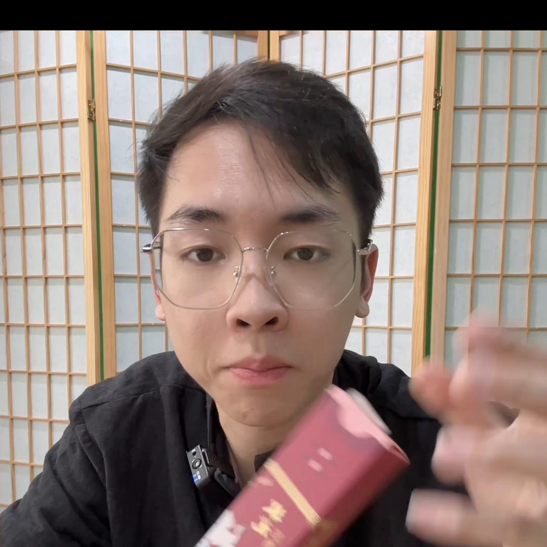 沉香入门手串推荐,文莱沉香和虎皮沉香手串哪种更好