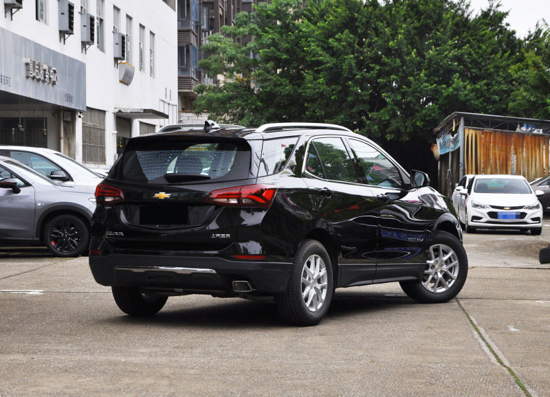 雪佛兰探界者2.0t最低配落地价格,雪佛兰探界者1.5t低配值得入手么