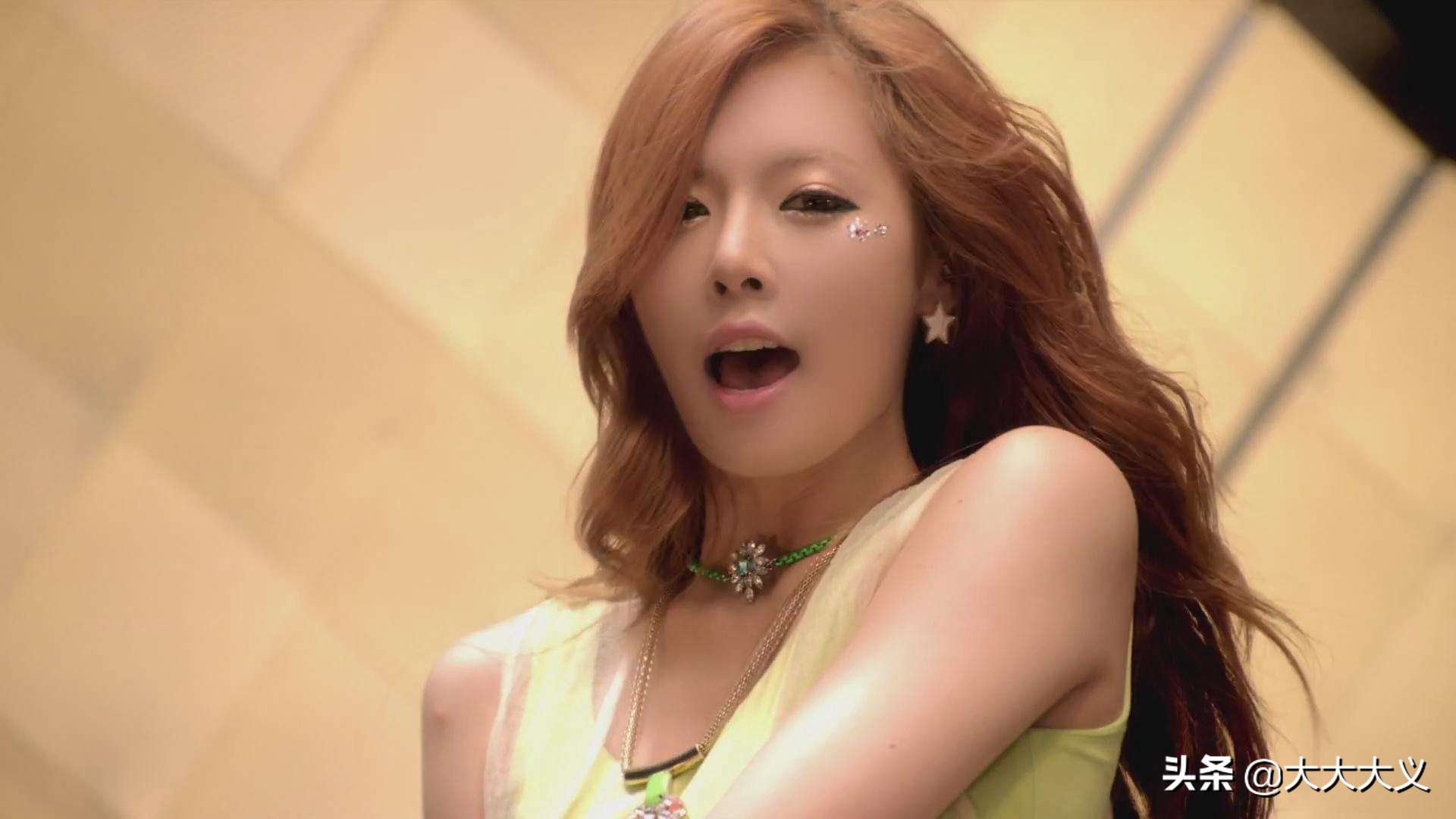 金泫雅惊艳写真集,金泫雅惊艳的照片写真