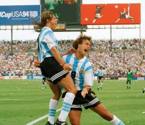 潘帕斯雄鹰长啥样,潘帕斯雄鹰长什么样