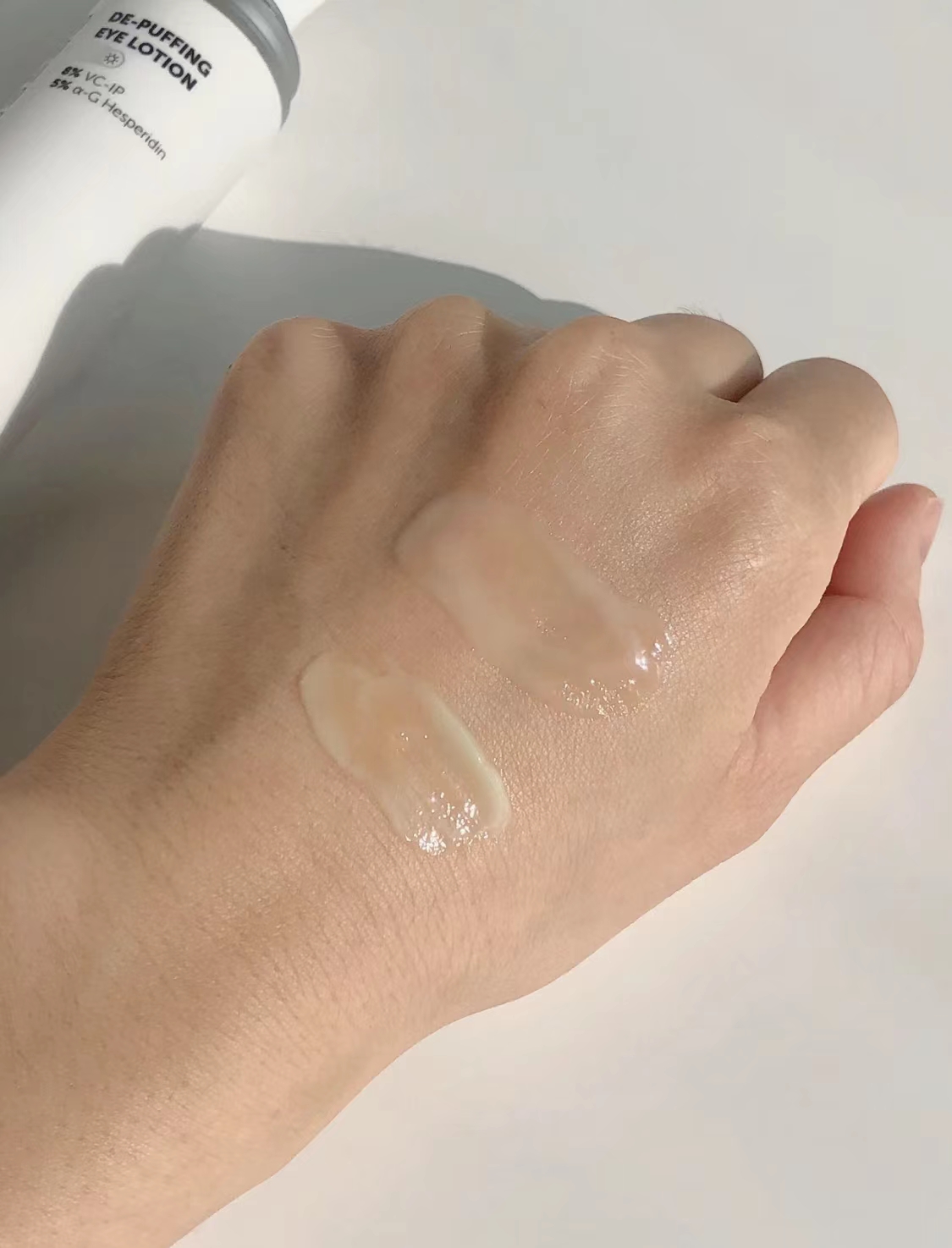 20岁眼霜有必要买贵的吗,20几岁的女孩子不要买很多奢侈品