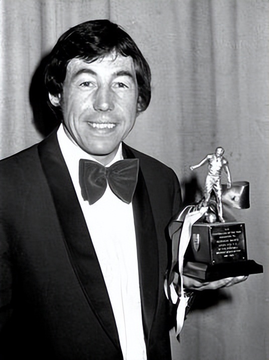 英格兰足球明星加斯科因,英格兰著名十大足球明星