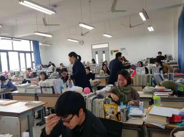 23岁211本科毕业生决定当保安,211当保安