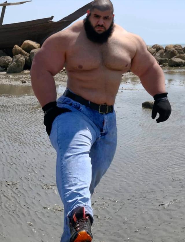 伊朗绿巨人真实视频,伊朗绿巨人大力士