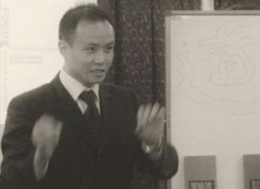 乐嘉发飙事件完整,乐嘉带女徒步引争议