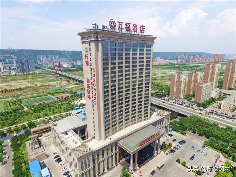 吃水不忘挖井人致富不忘家乡人,吃水不忘挖井人扶贫