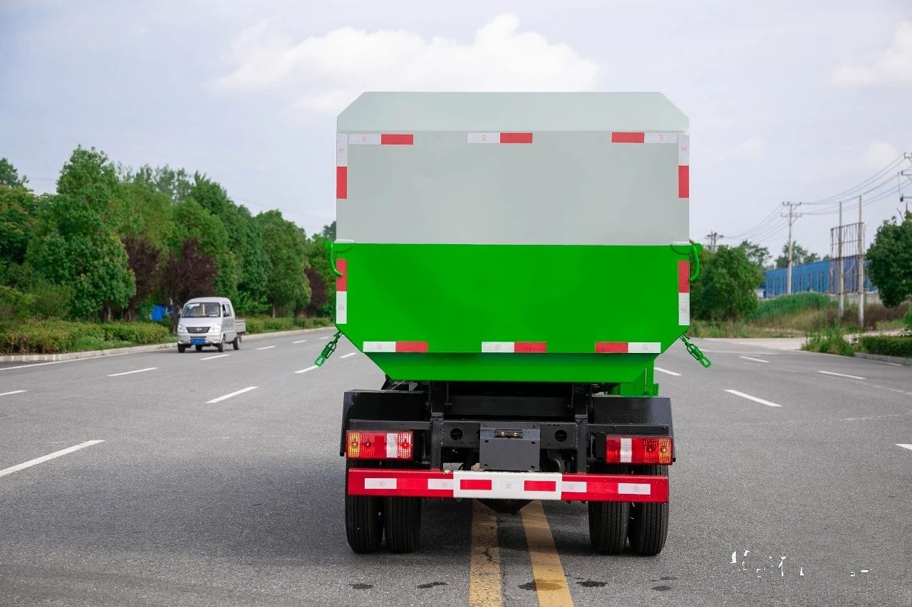 小型蓝牌挂桶垃圾车,国六挂桶垃圾车价格