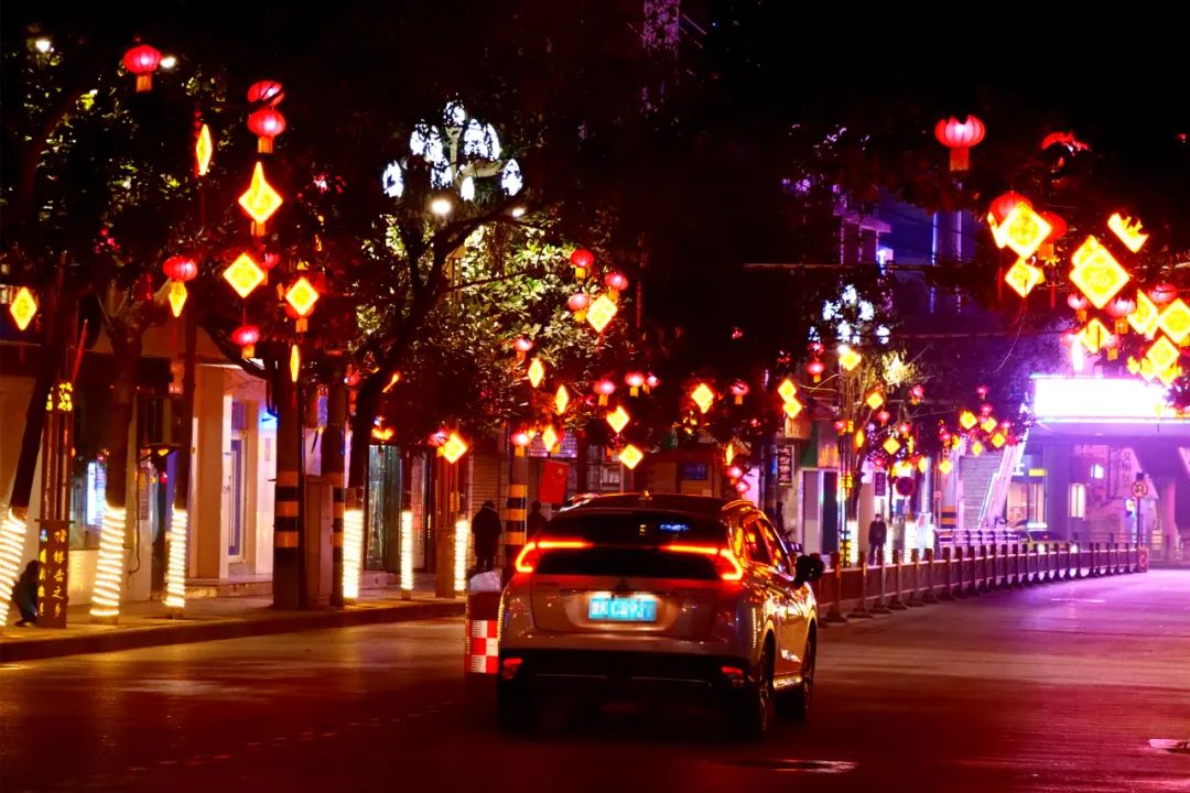 “创卫”开局见成效美丽陇南款款来——我市创建国家卫生城市暨城乡环境卫生整治工作综述