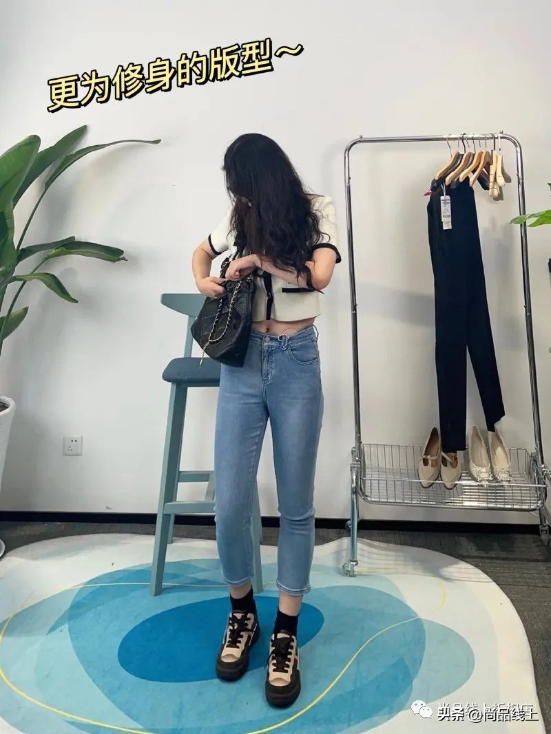 逸阳新款流行阔腿牛仔裤,下半年流行什么裤子