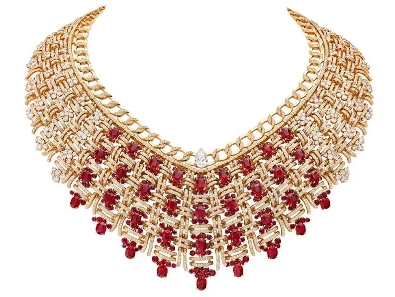 红宝石运势,红宝石是几月的生辰石