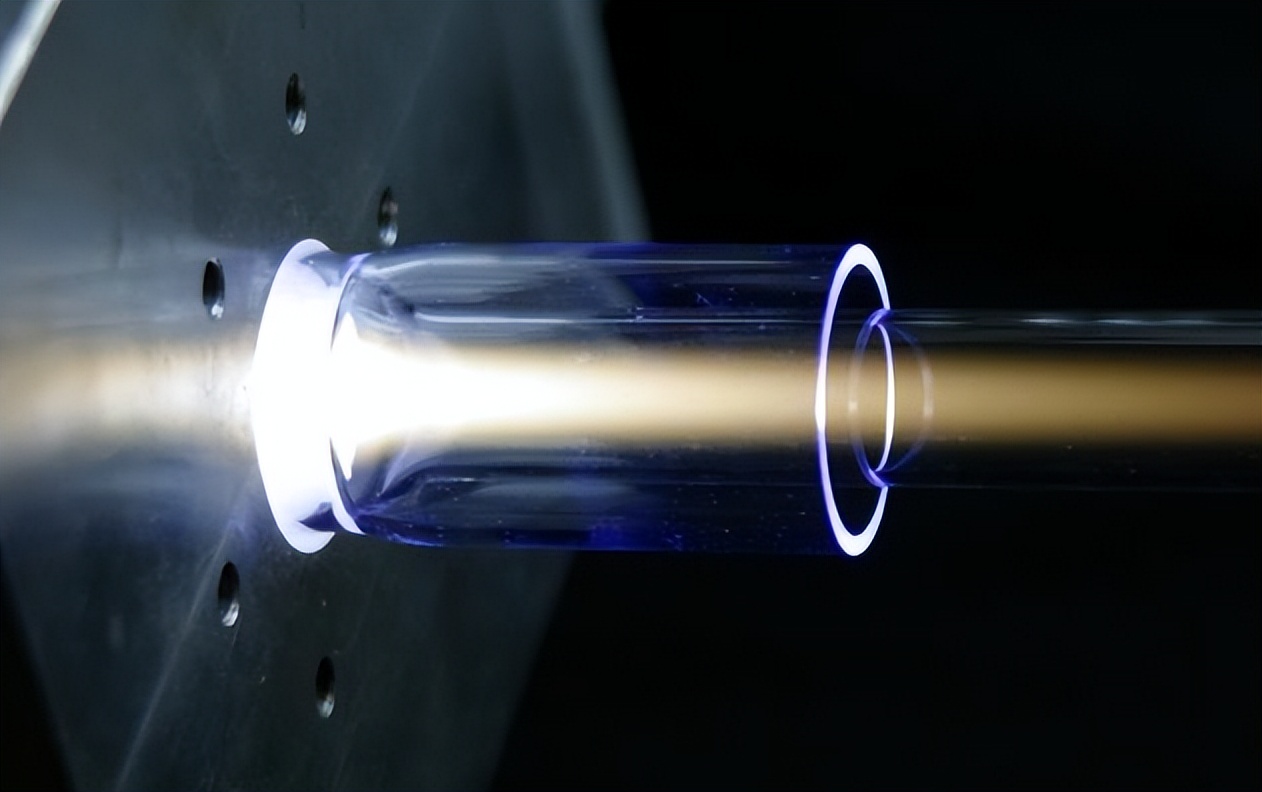 微观奇迹！电化学与纳米技术在传感应用方面的协同进展综述