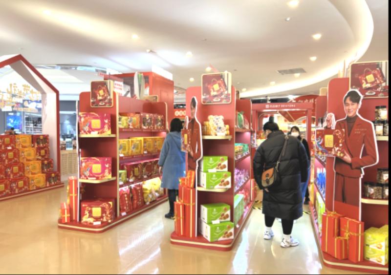 良品铺子年货大礼包热销,良品铺子年货零食礼盒