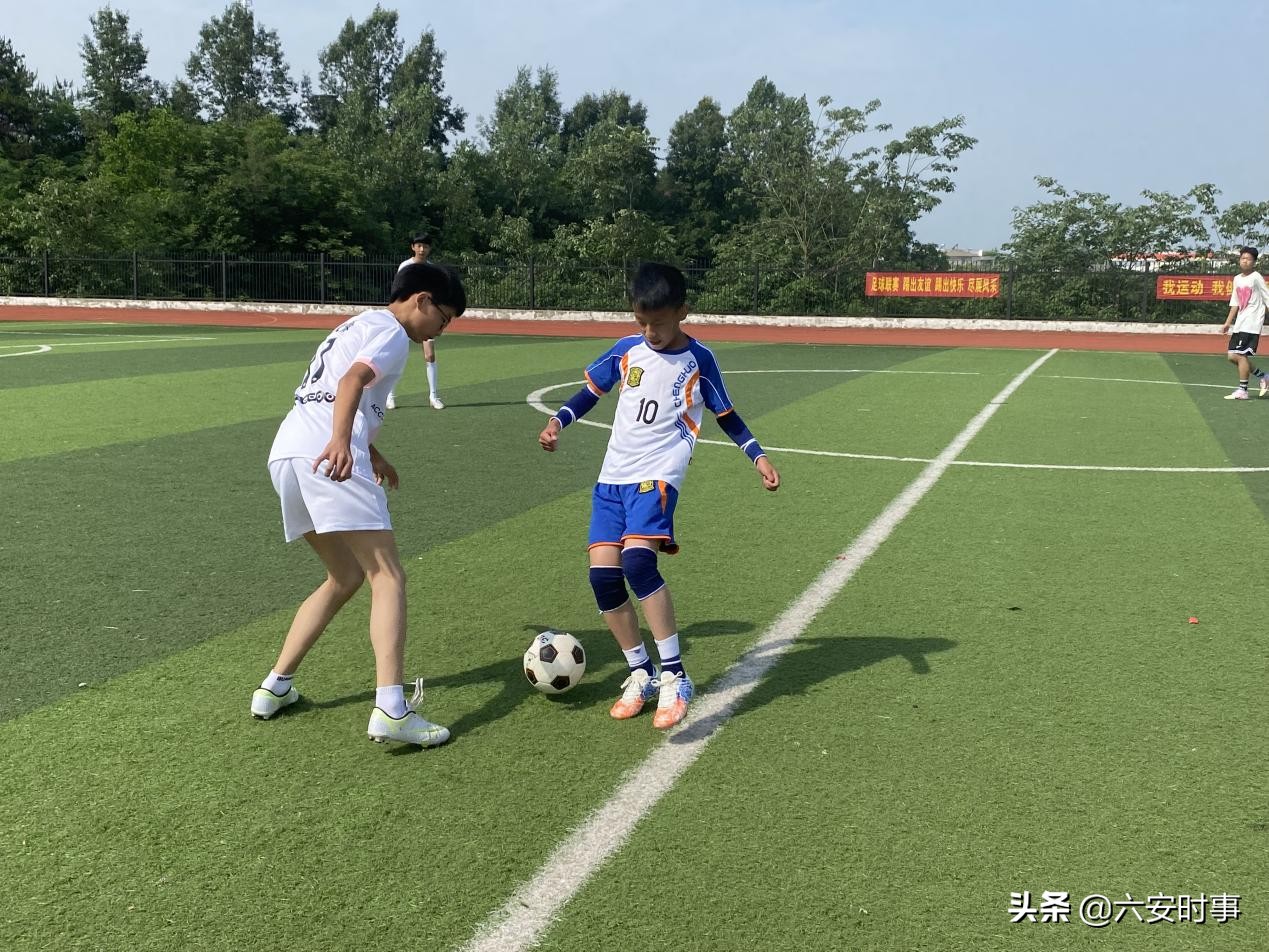 小学校园足球联赛开赛报道,中小学生校园足球联赛完美收官