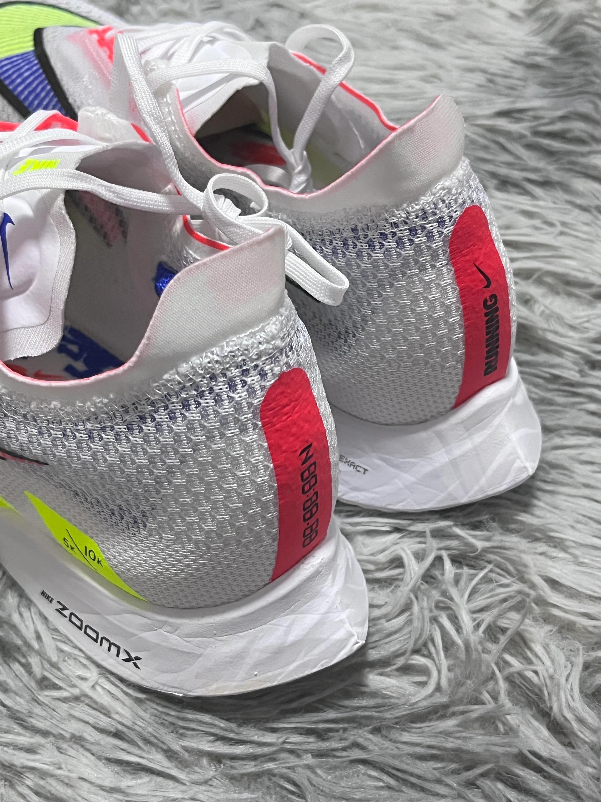 钩子最轻训练跑鞋，这波值得吗？