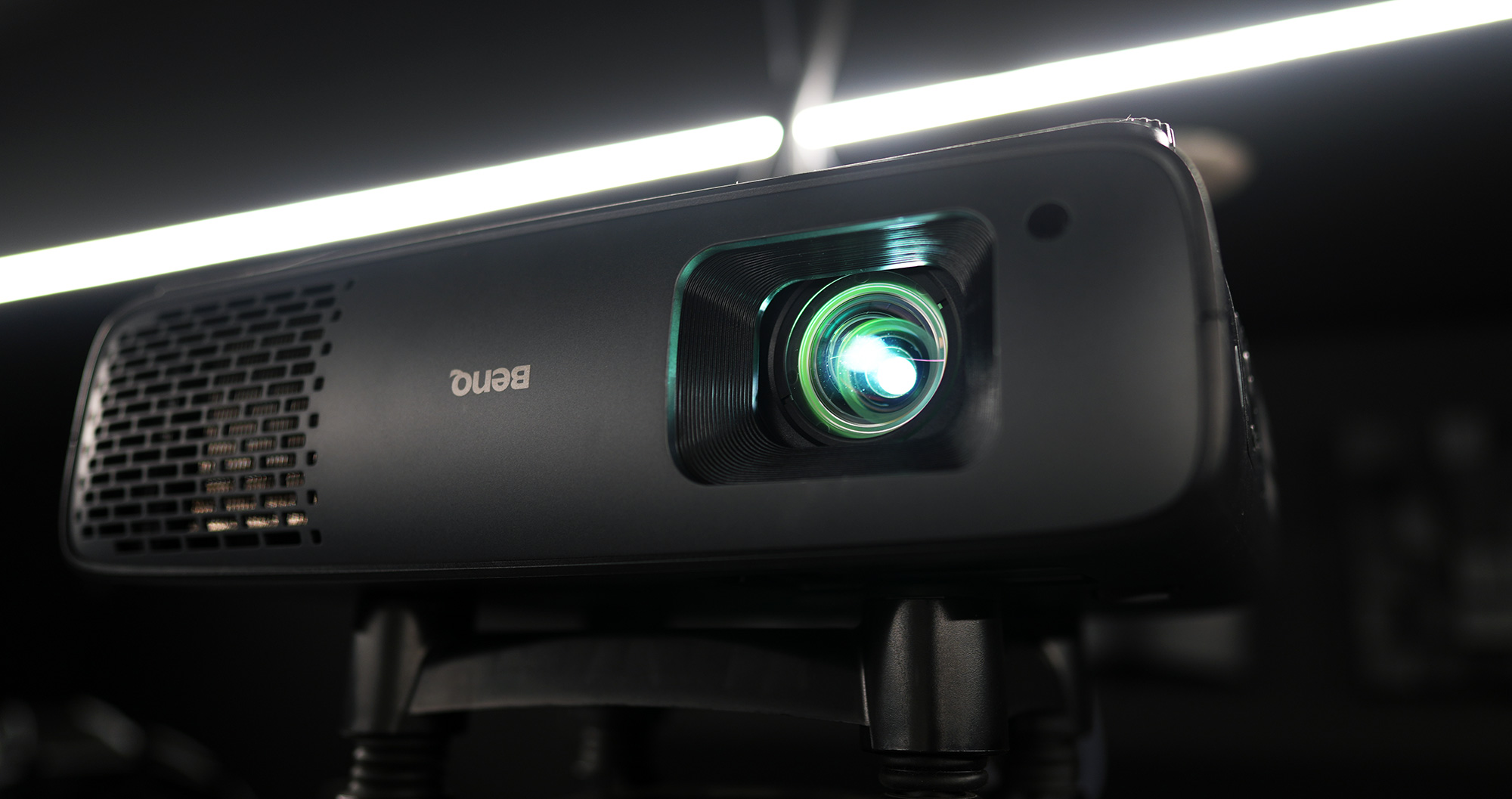 明基2540投影机测评,同价位投影仪和电视机对比