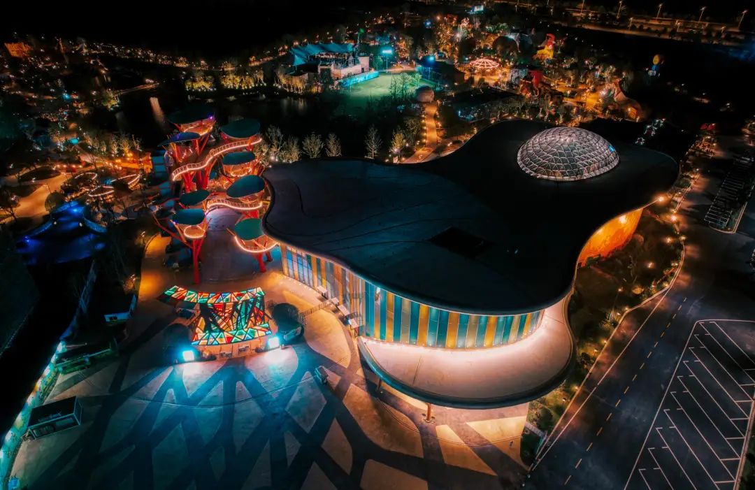 襄阳华侨城奇幻度假区广告视频,襄阳华侨城奇幻度假区节目表