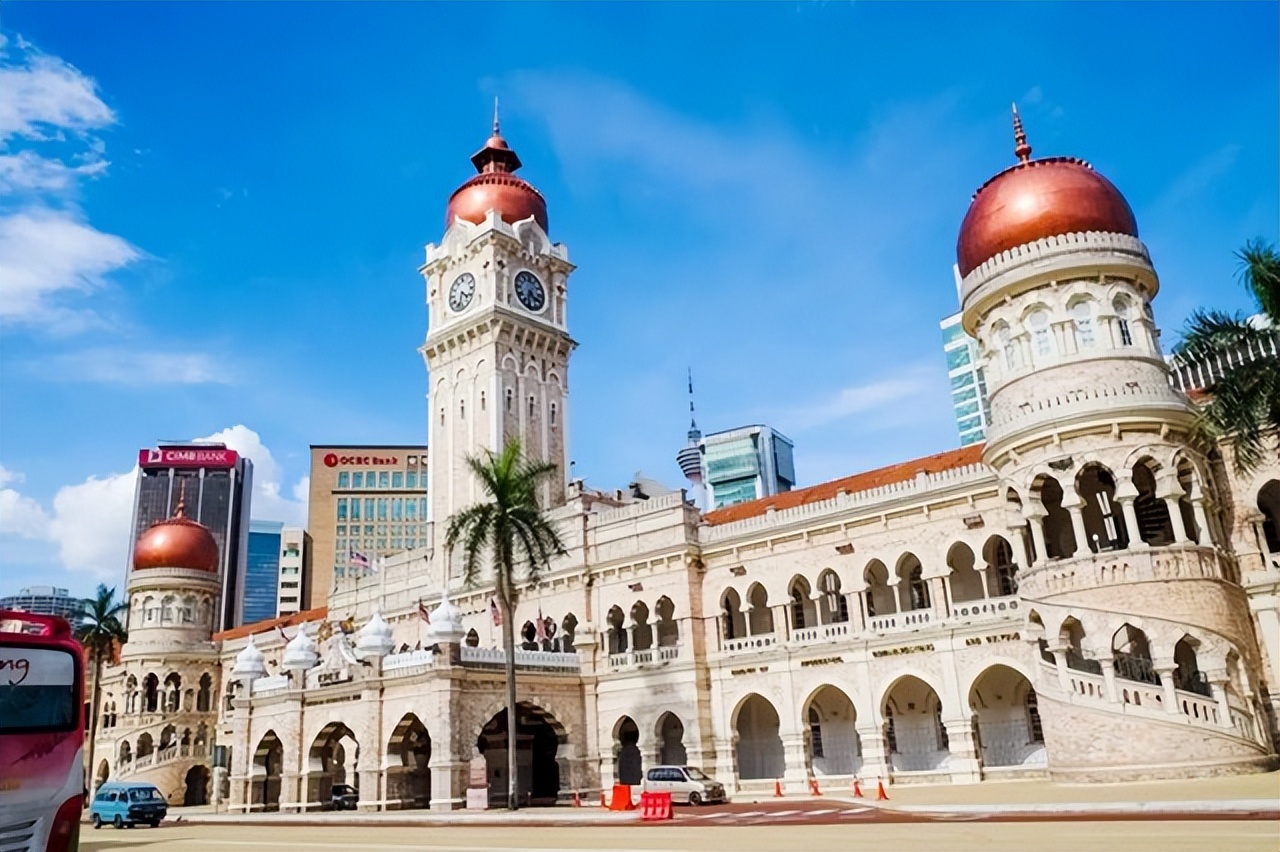 七年前态度恶劣,七年后支持认可,为何新加坡对中国一反常态?