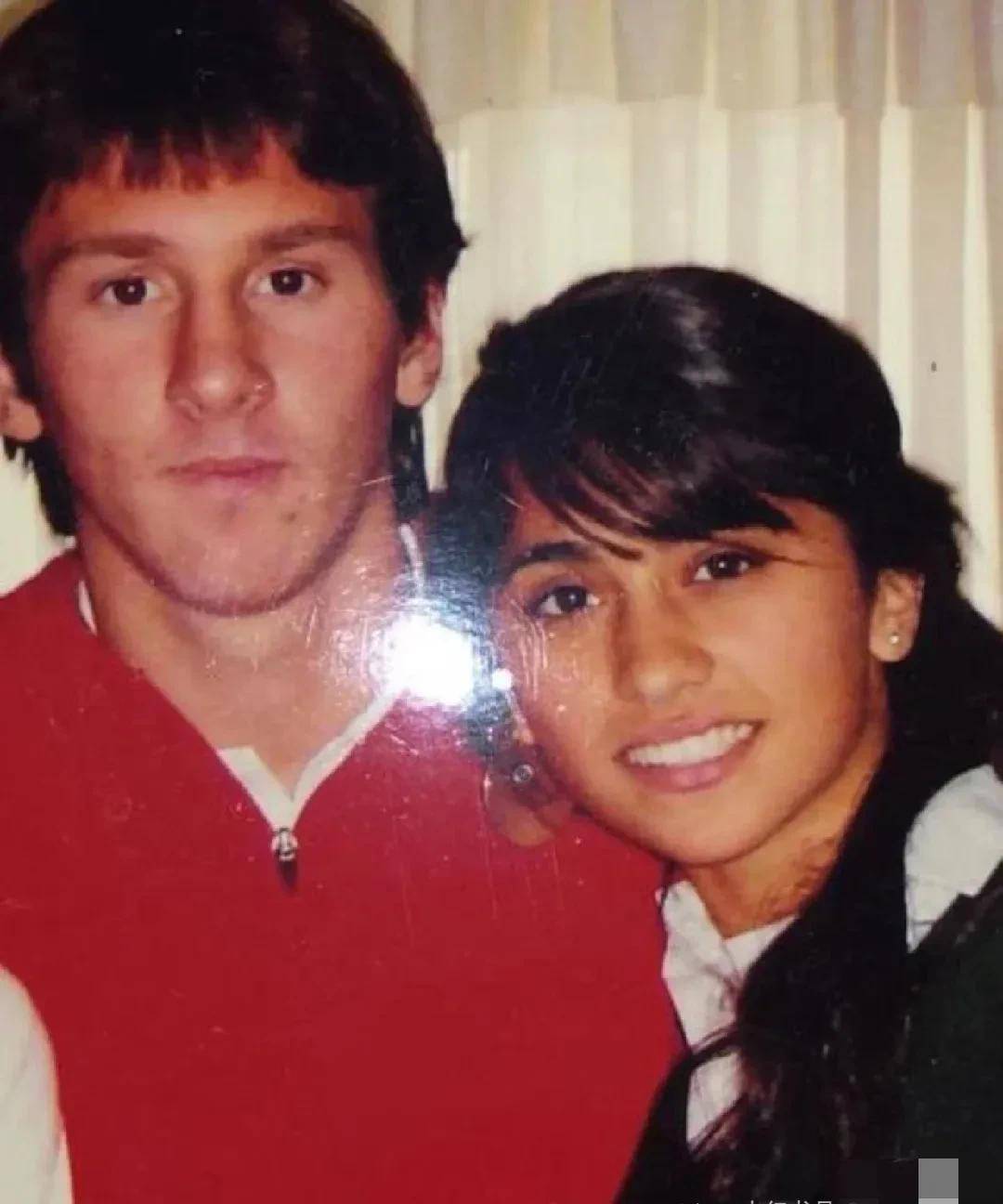 梅西暖心故事,巨星梅西背后的故事