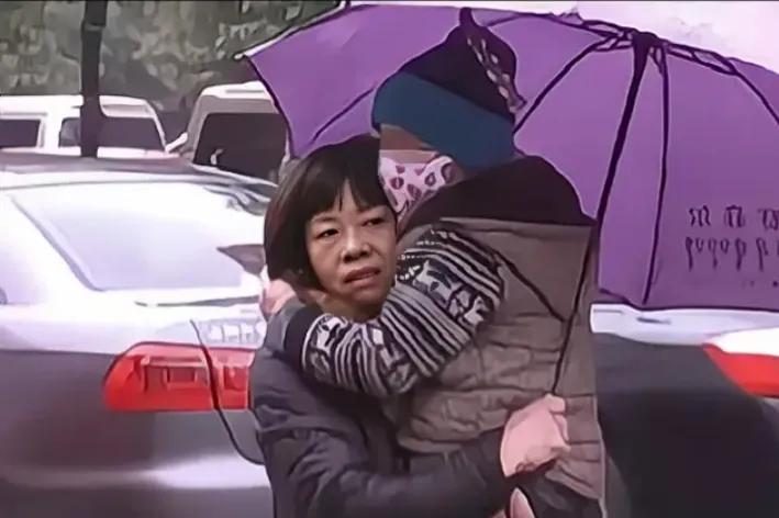 不是一家胜似一家，赵月兰，你都把我们感动哭了