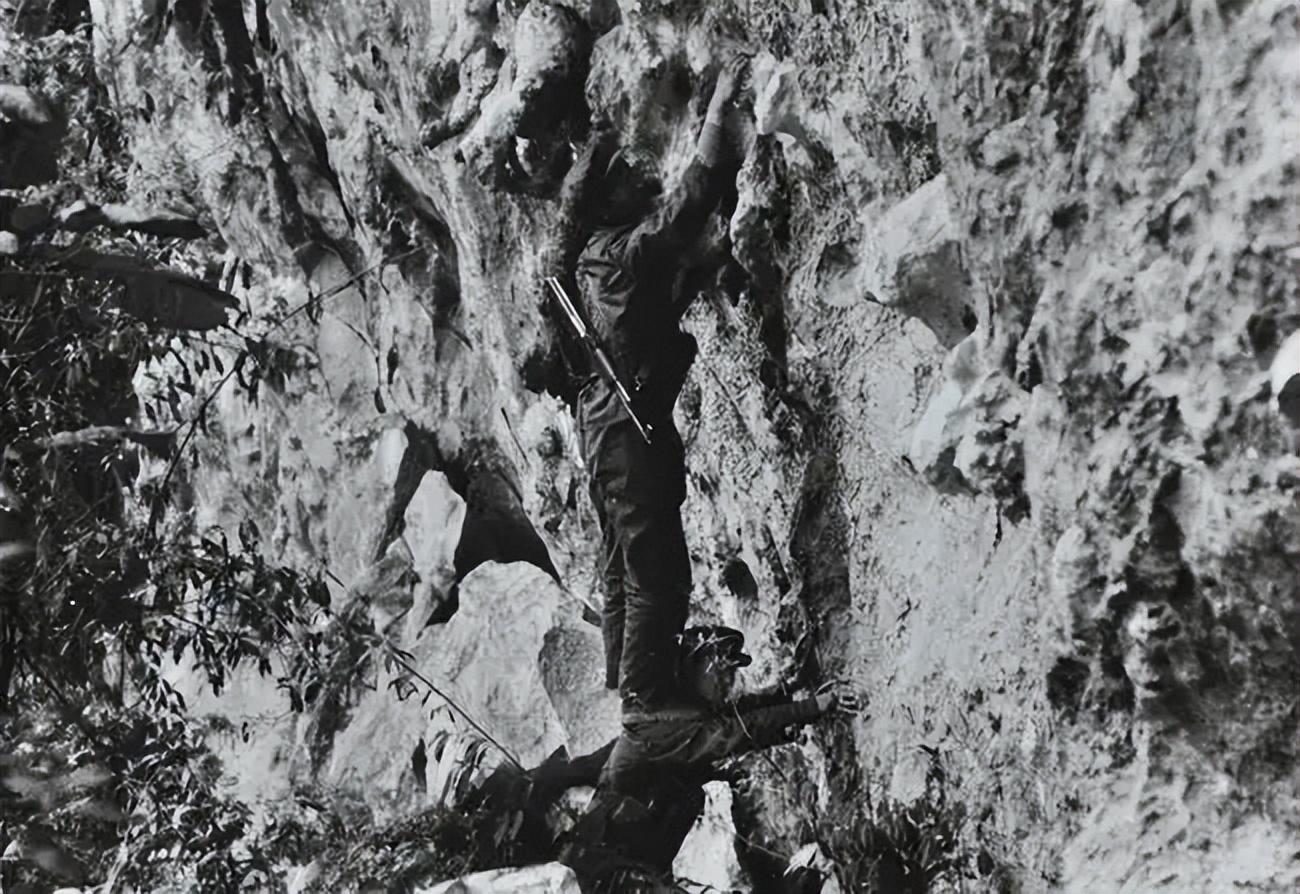 37年周恩来延安遇刺，土匪李青伍哪来的胆子？谢滋群：问蒋介石