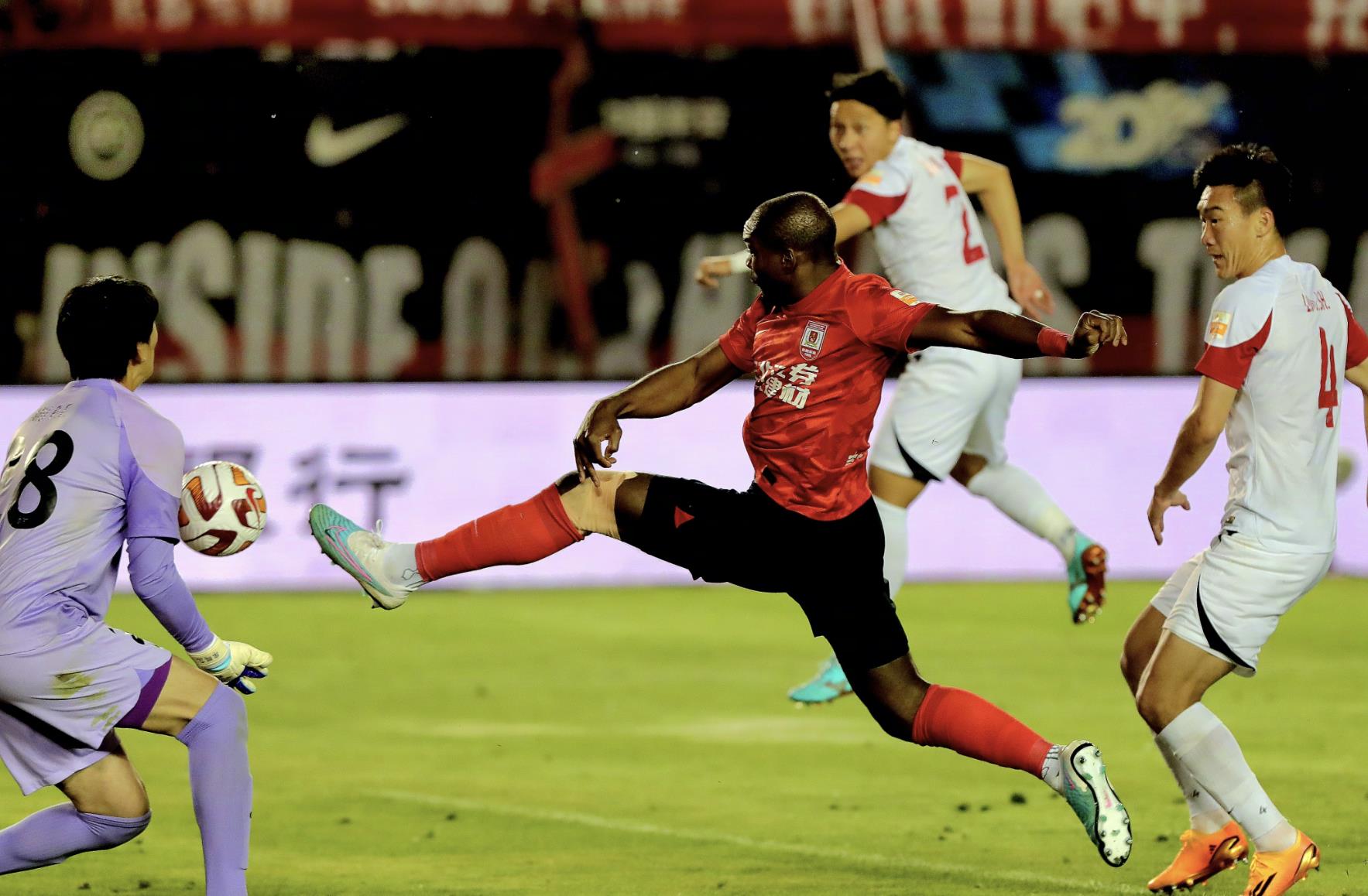 上海海港与长春亚泰比赛结果,上海海港vs长春亚泰预测26轮