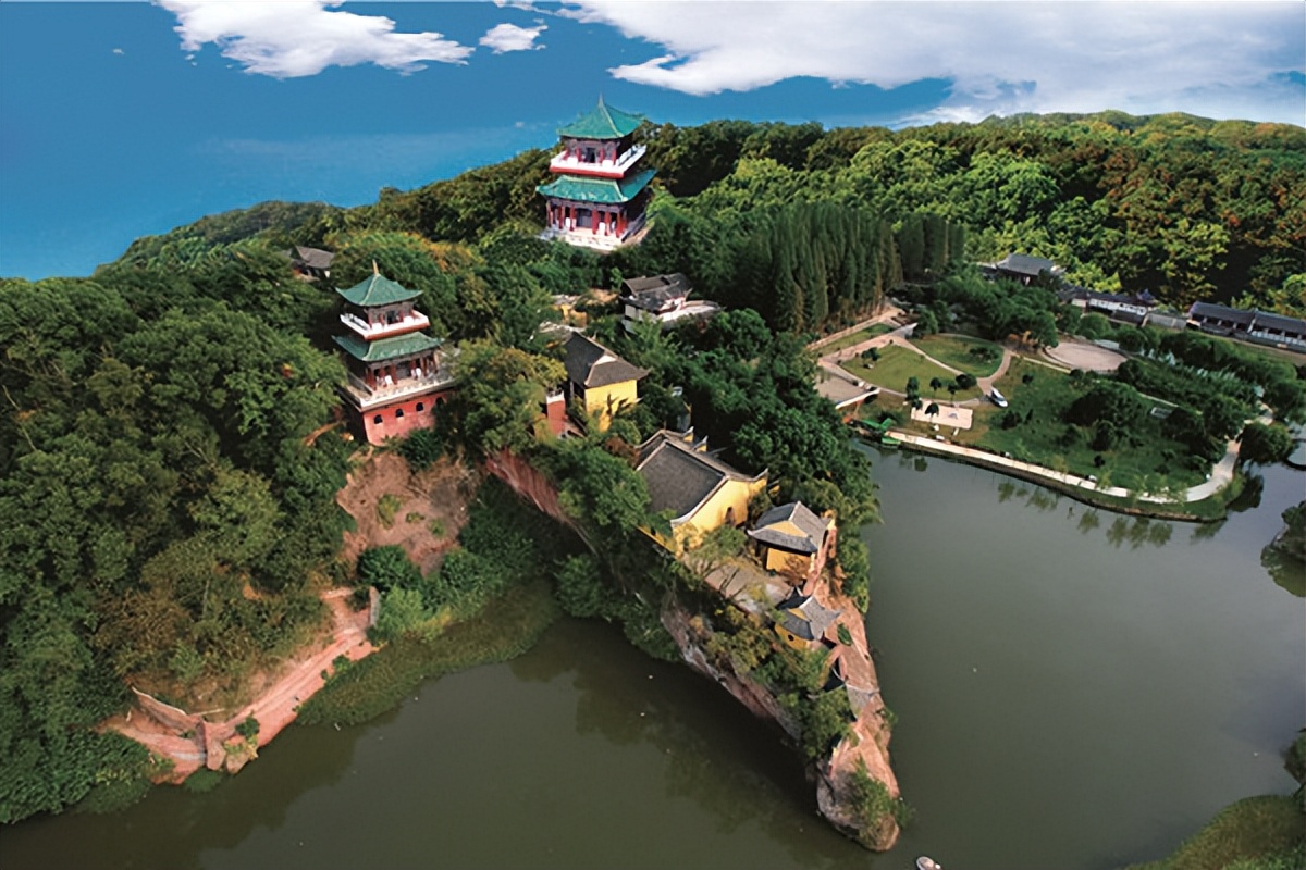 苏轼一冷门诗却道出一个人生哲理,苏轼一首词写的人生境界密码