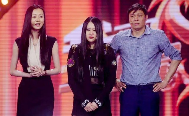 范志毅大女儿范斯晶,范志毅女儿范斯晶现在怎么样了