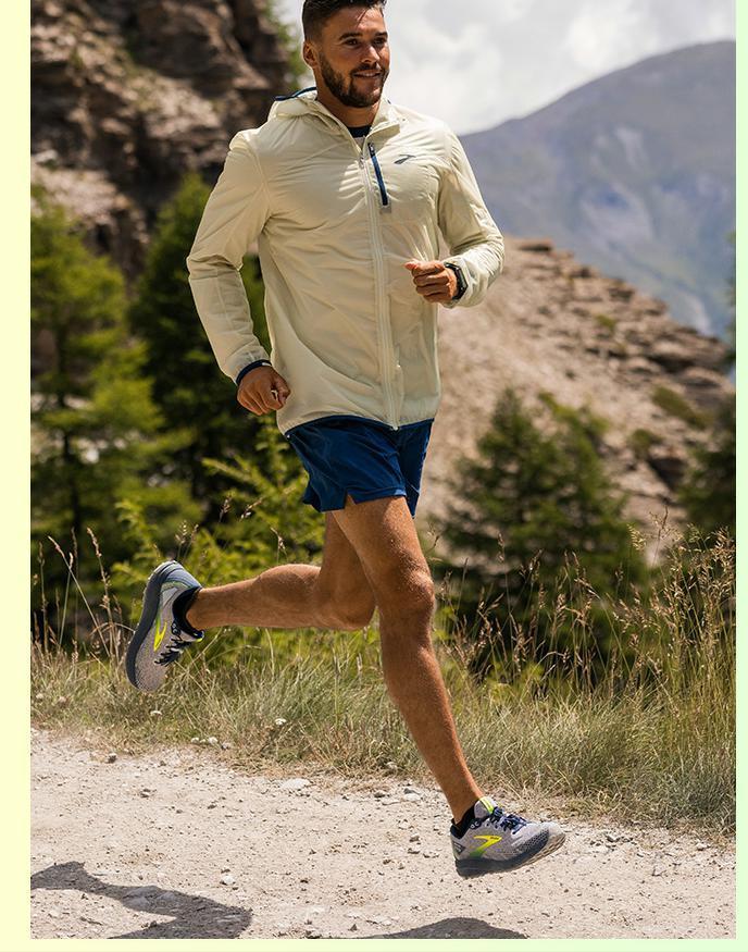 跑鞋品牌什么跑鞋最好穿,跑鞋品牌最好的鞋都是哪些