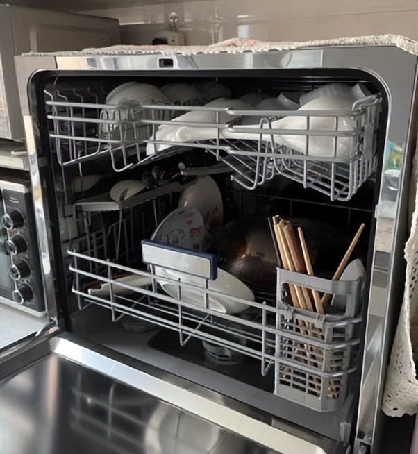 新家入住提前买好这三款家电,预算充足首选中高端,体验感翻一番