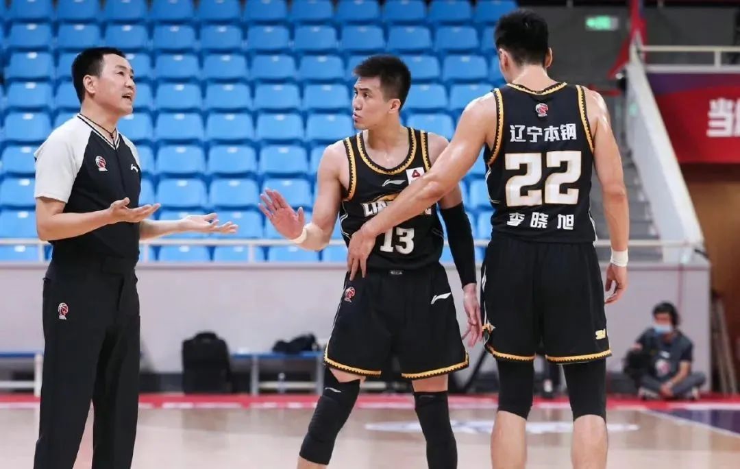 断过跟腱和韧带，国产魔兽终于习惯“退一步”了