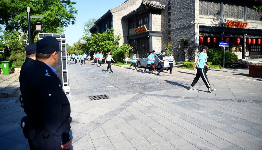 【我在岗位上】山东聊城:你只管“速度”奔跑我负责“温暖”守护